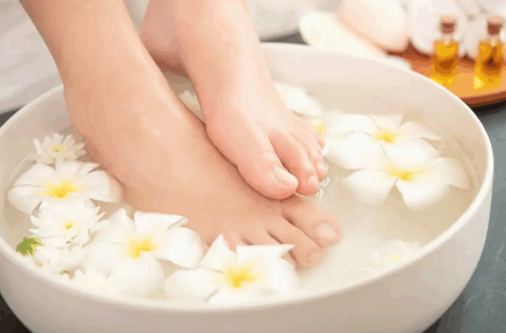 Entspannende-Fußpflege-zu-Hause – Schritt-für-Schritt-Anleitung-für-schöne Füße Entspannende Fußpflege