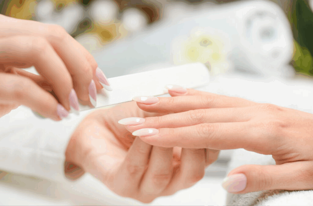 Warum-müssen-Sie-Ihre-nagelformen-entsprechend-der-Form-Ihrer-Hand-feilen nagelformen